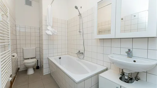 Rooms in Berlin Friedrichshain-Kreuzberg - photo 9