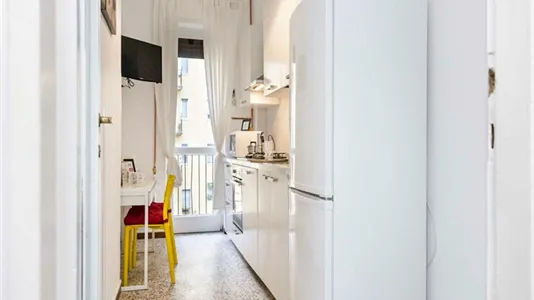 Rooms in Milano Zona 8 - Fiera, Gallaratese, Quarto Oggiaro - photo 9