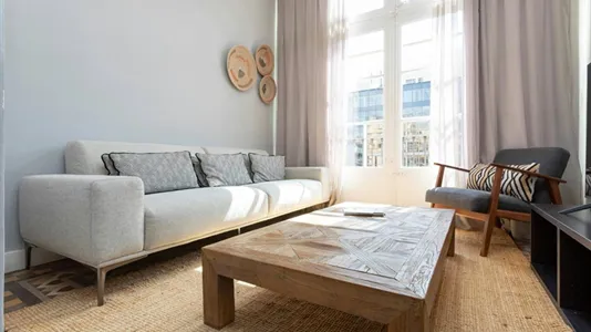 Apartments in Barcelona Eixample - photo 4