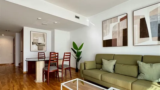 Rooms in Barcelona Eixample - photo 9