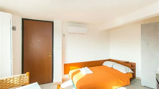 Apartments in Turin - photo 2