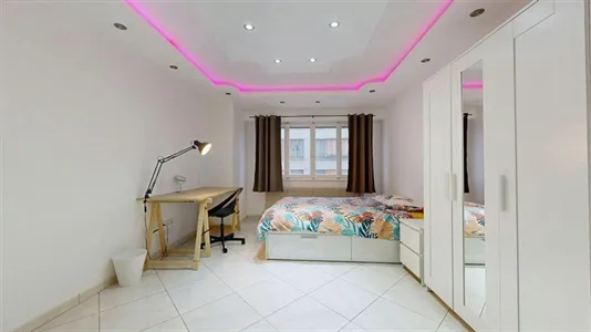 Rooms in Saint-Julien-en-Genevois - photo 4