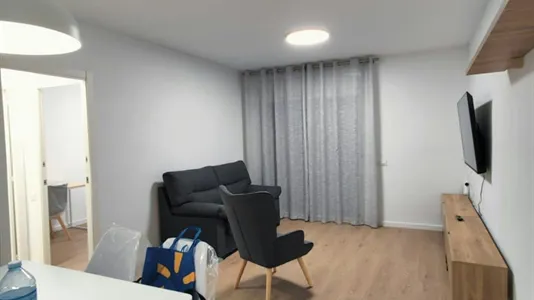 Rooms in Cornellà de Llobregat - photo 8