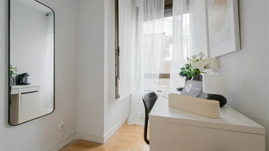 Rooms in Madrid Salamanca - photo 2