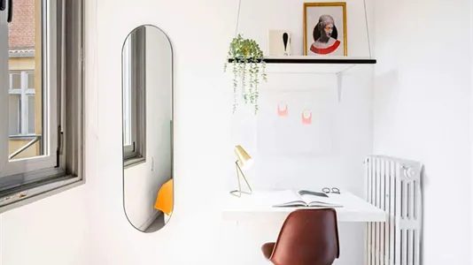 Rooms in Madrid Centro - photo 7