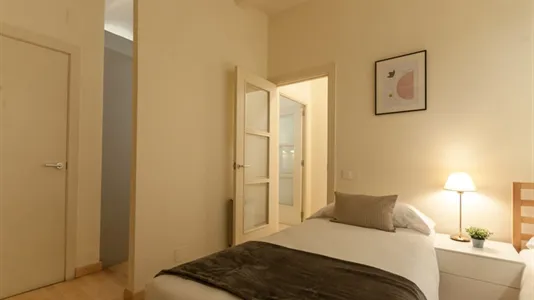 Apartments in Barcelona Eixample - photo 7