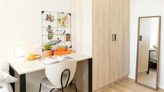 Apartments in Terrassa - photo 8