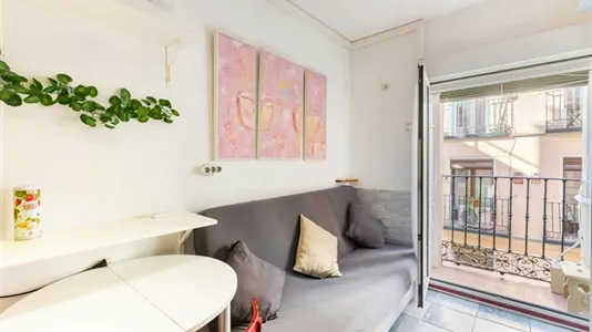 Apartments in Madrid Centro - photo 2