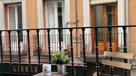 Rooms in Madrid Centro - photo 4