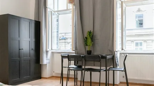 Rooms in Wien Ottakring - photo 2