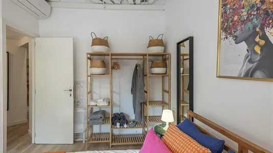 Rooms in Barcelona Eixample - photo 7