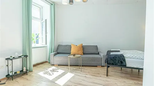 Apartments in Vienna Landstraße - photo 2