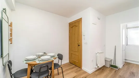 Rooms in Valladolid - photo 9
