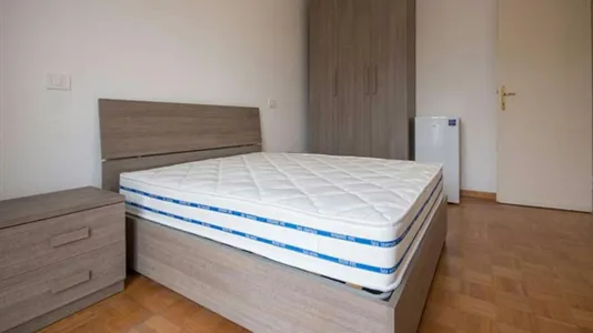 Rooms in Milano Zona 2 - Stazione Centrale, Gorla, Turro, Greco, Crescenzago - photo 5