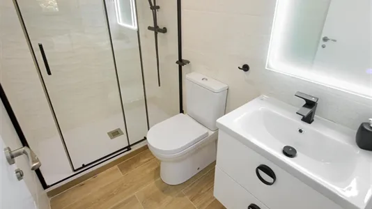 Apartments in Madrid Chamberí - photo 8