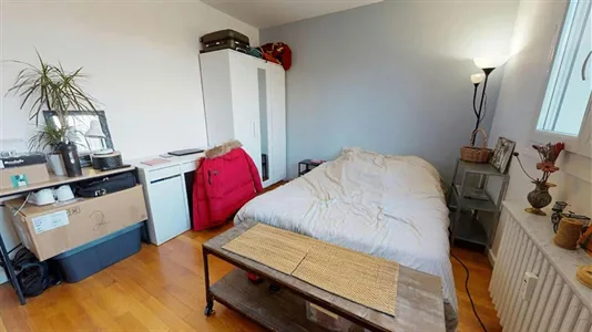 Rooms in Lyon - photo 3