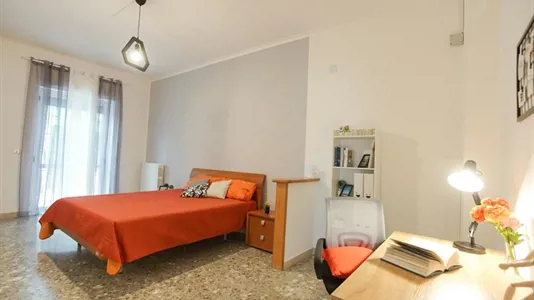 Rooms in Pozzuoli - photo 2