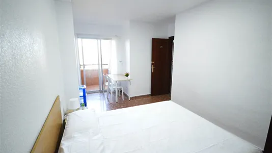 Rooms in Valencia Algirós - photo 4