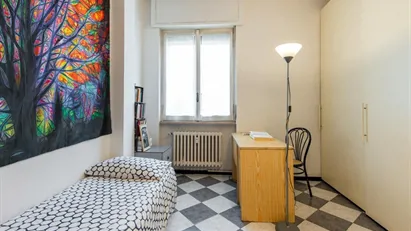 Room for rent in Milano Zona 5 - Vigentino, Chiaravalle, Gratosoglio, Milan