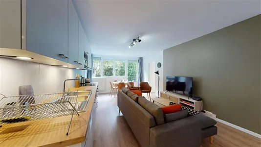 Rooms in Bobigny - photo 6