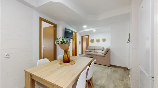 Rooms in Burjassot - photo 9