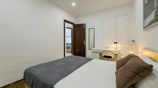 Rooms in L'Hospitalet de Llobregat - photo 2