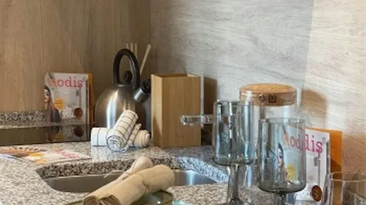 Rooms in Girona - photo 3