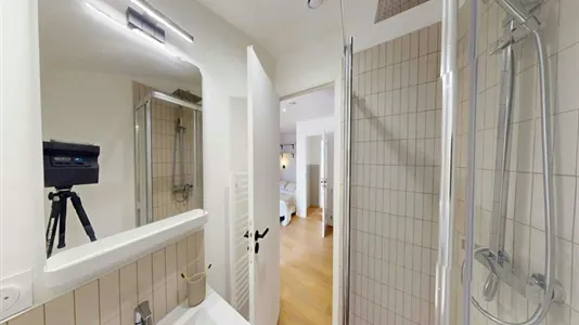 Apartments in Paris 9ème arrondissement - photo 7