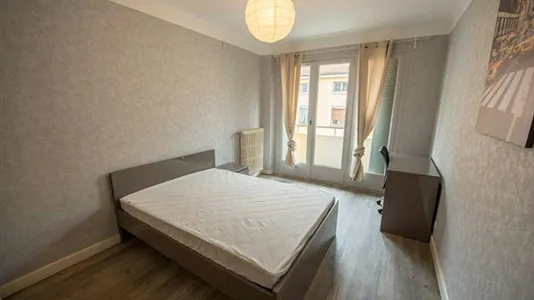 Rooms in Saint-Étienne - photo 2