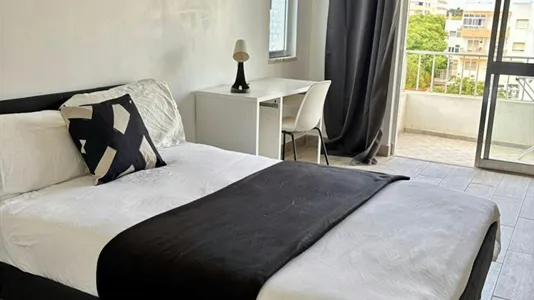 Rooms in Portimão - photo 2