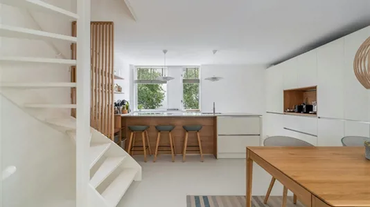 Houses in Location is not specified - photo 3
