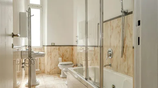 Rooms in Milano Zona 2 - Stazione Centrale, Gorla, Turro, Greco, Crescenzago - photo 8