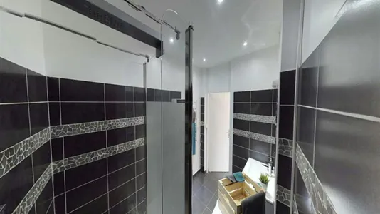 Rooms in Lyon - photo 8