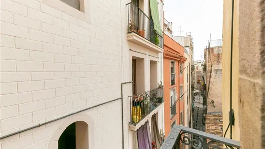 Apartments in Barcelona Ciutat Vella - photo 7