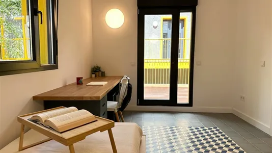 Rooms in Madrid San Blas - photo 8