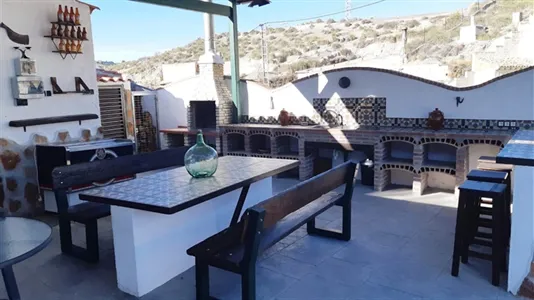 Houses in Cortes de Baza - photo 4