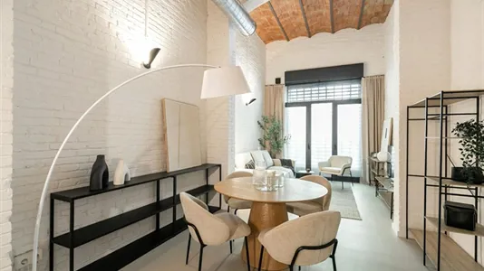 Apartments in Barcelona Eixample - photo 1