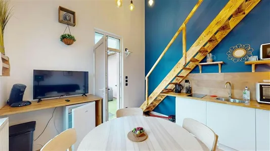 Houses in Rouen - photo 4