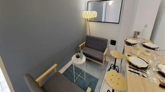 Rooms in Lyon - photo 5