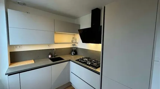 Apartments in Location is not specified - photo 5