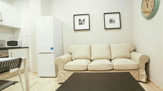 Rooms in Valencia L'Eixample - photo 8