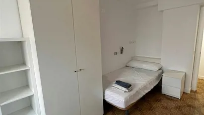 Room for rent in Zaragoza, Aragón