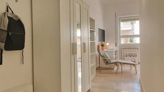 Rooms in Roma Municipio VIII – Appia Antica - photo 7