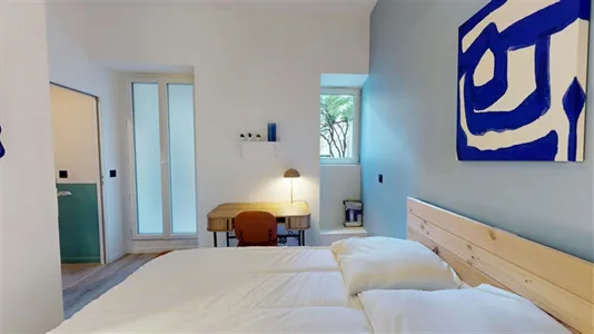 Rooms in Paris 17ème arrondissement - photo 8