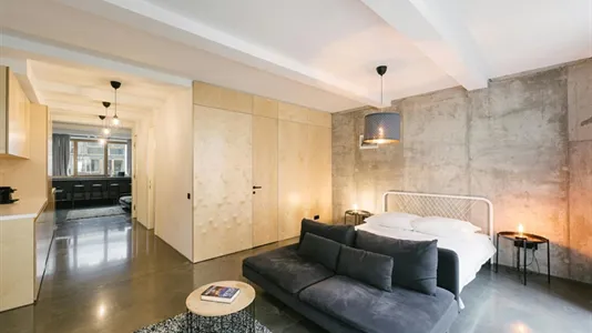 Apartments in Berlin Mitte - photo 3