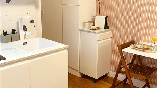 Apartments in Paris 17ème arrondissement - photo 9