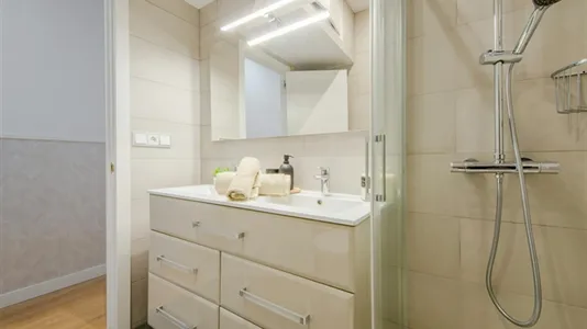 Rooms in Madrid Chamberí - photo 10