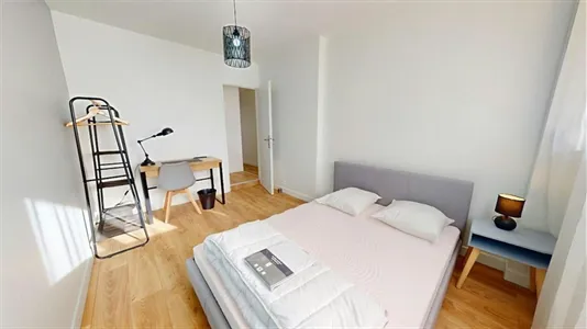Rooms in Lyon - photo 2