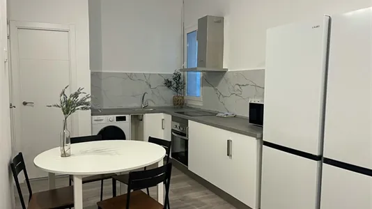 Rooms in Madrid Retiro - photo 8