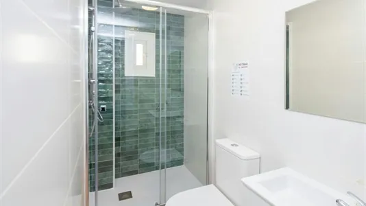Rooms in Valencia Extramurs - photo 4